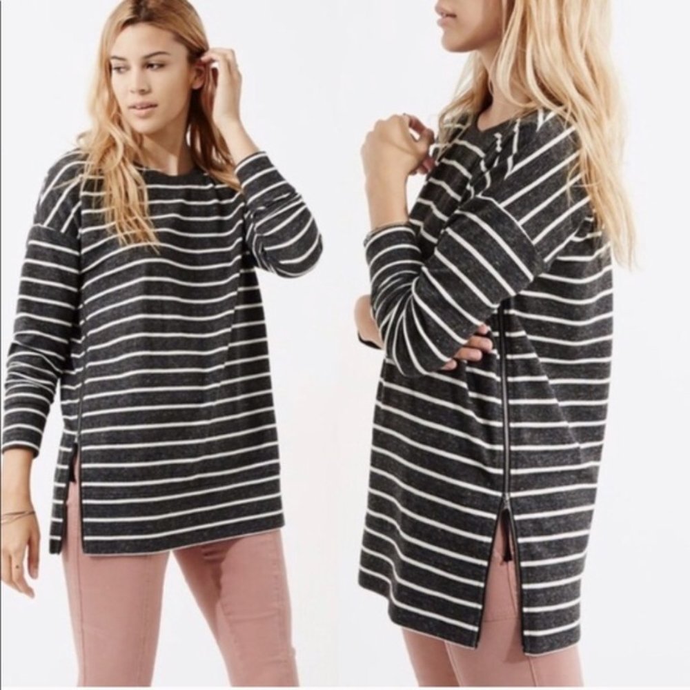 Lou & Grey Striped Side Zip Tunic Sweater Small